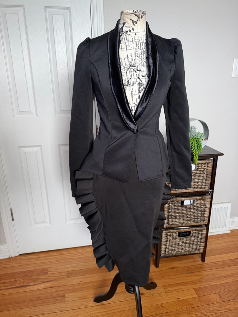 Scuba Ruffle Tailcoat tuxedo balera Dancewear pencil skirt Matching Set Co-ord S